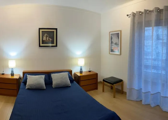 A 3mn à Pied De La Plage, à Buarcos