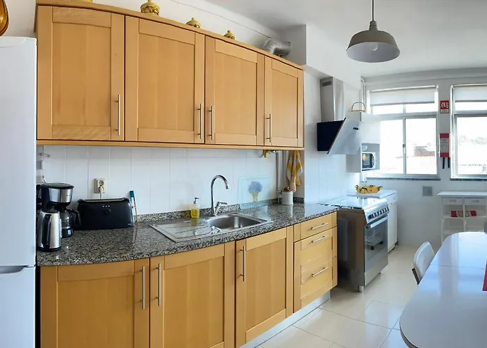 A 3mn à Pied De La Plage, à Appartement Buarcos